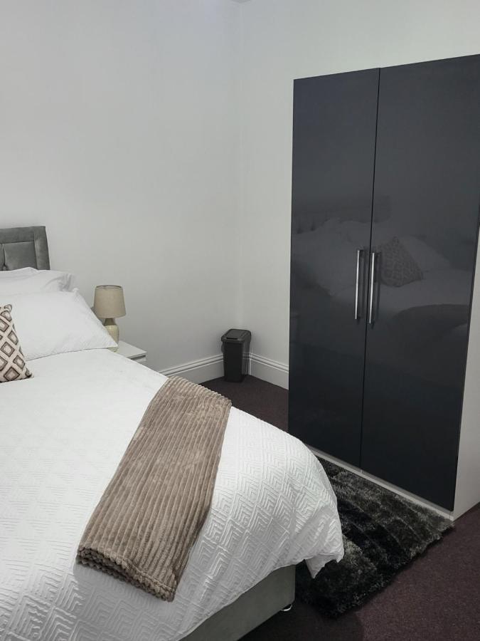 Spacious & Cosy Holiday Home In Manchester Extérieur photo