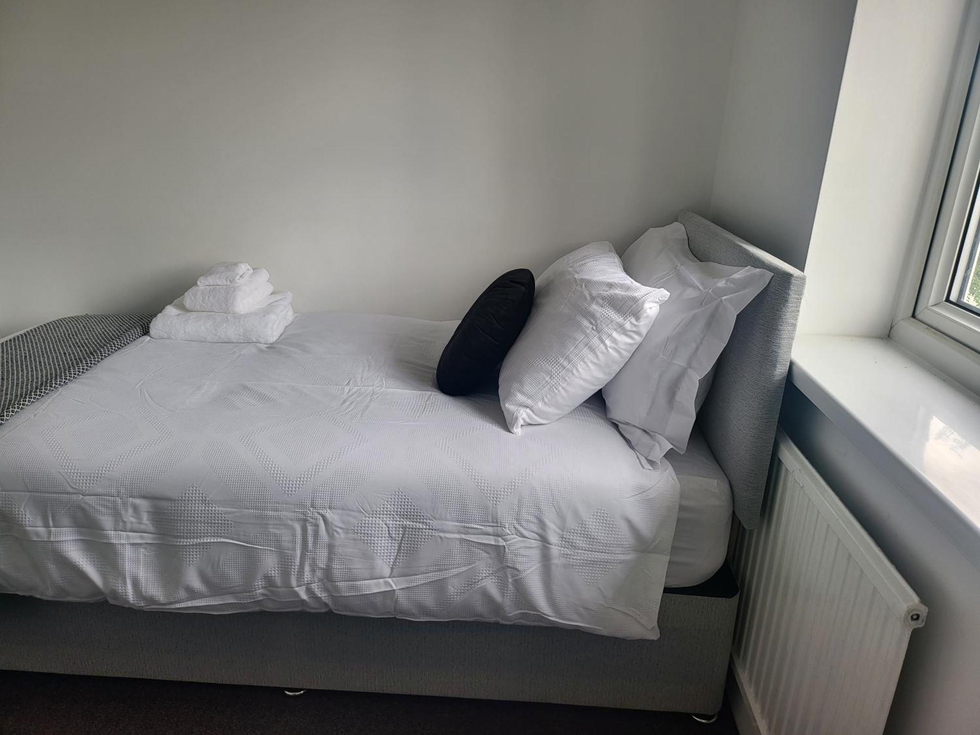 Spacious & Cosy Holiday Home In Manchester Extérieur photo